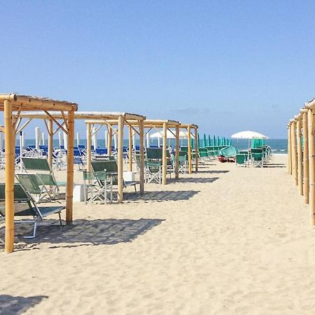 "Burlamacca" Luxury Apartment Viareggio Kültér fotó