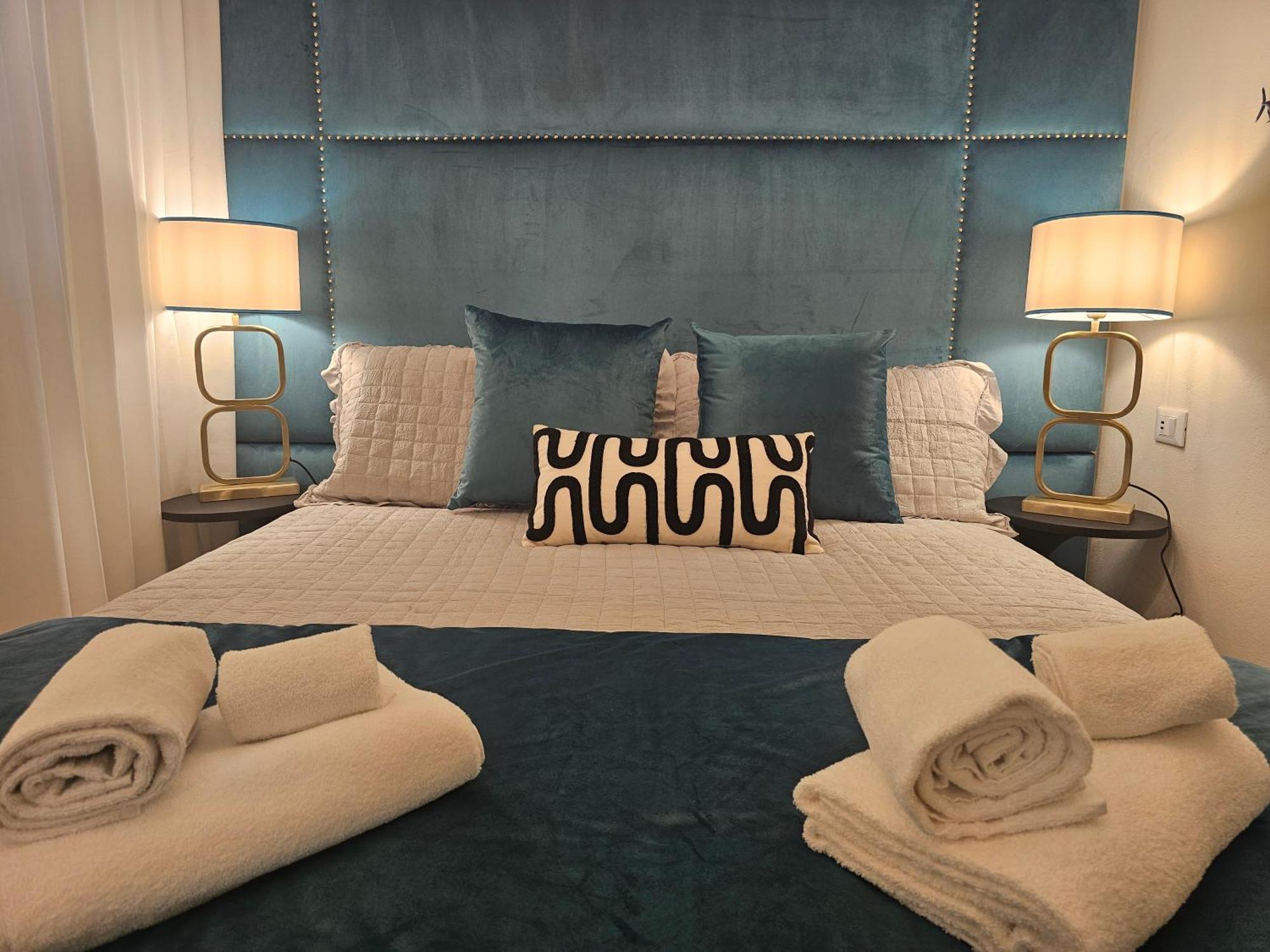 "Burlamacca" Luxury Apartment Viareggio Kültér fotó