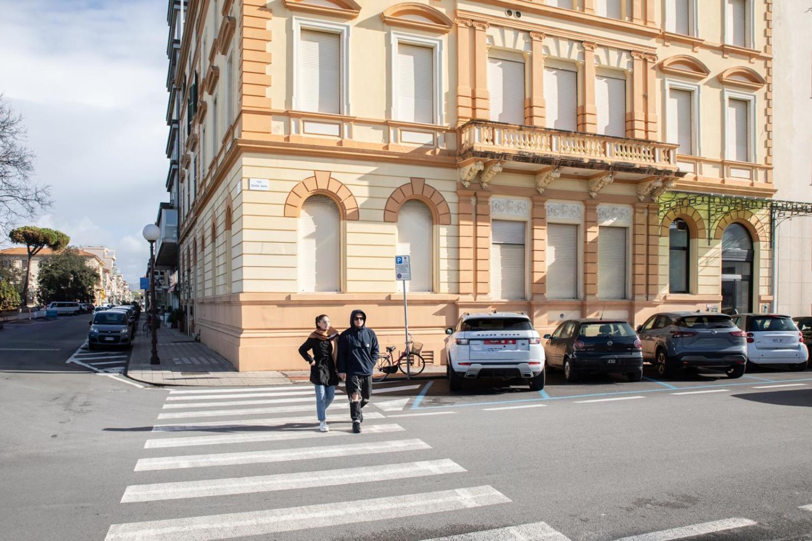 "Burlamacca" Luxury Apartment Viareggio Kültér fotó