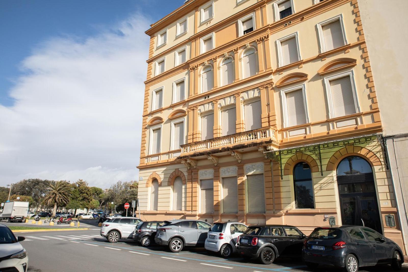 "Burlamacca" Luxury Apartment Viareggio Kültér fotó